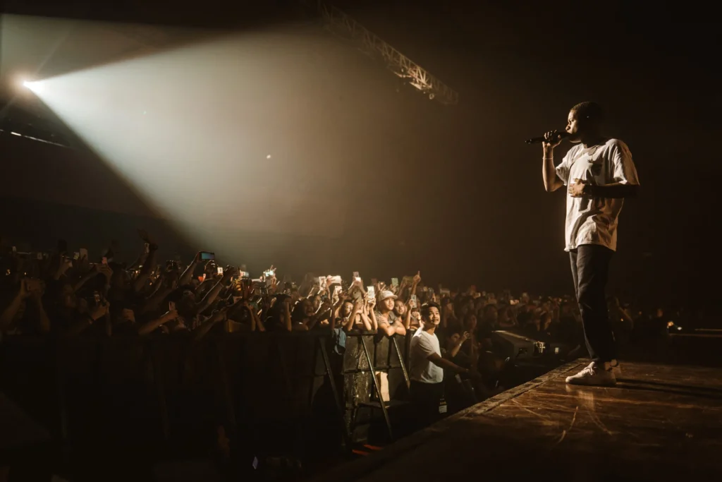 Daniel Caesar tickets